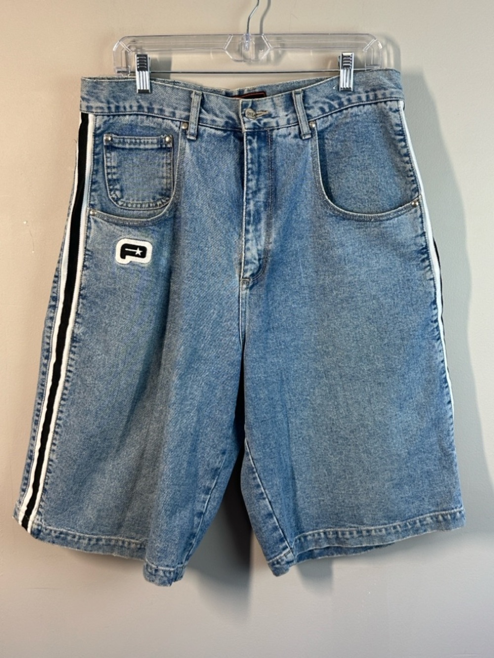 Plugg Vintage 90’s Baggy Wide Leg Carpenter Jean Shorts Size 34 Skater Y2K